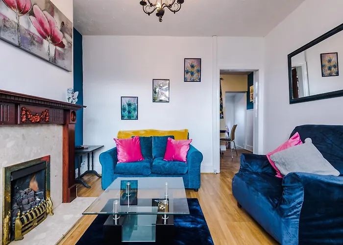 Cosy 2 Bedroom House-Short Drive From Blackpool Pleasure Beach