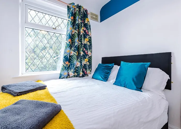 Cosy 2 Bedroom House-Short Drive From Blackpool Pleasure Beach