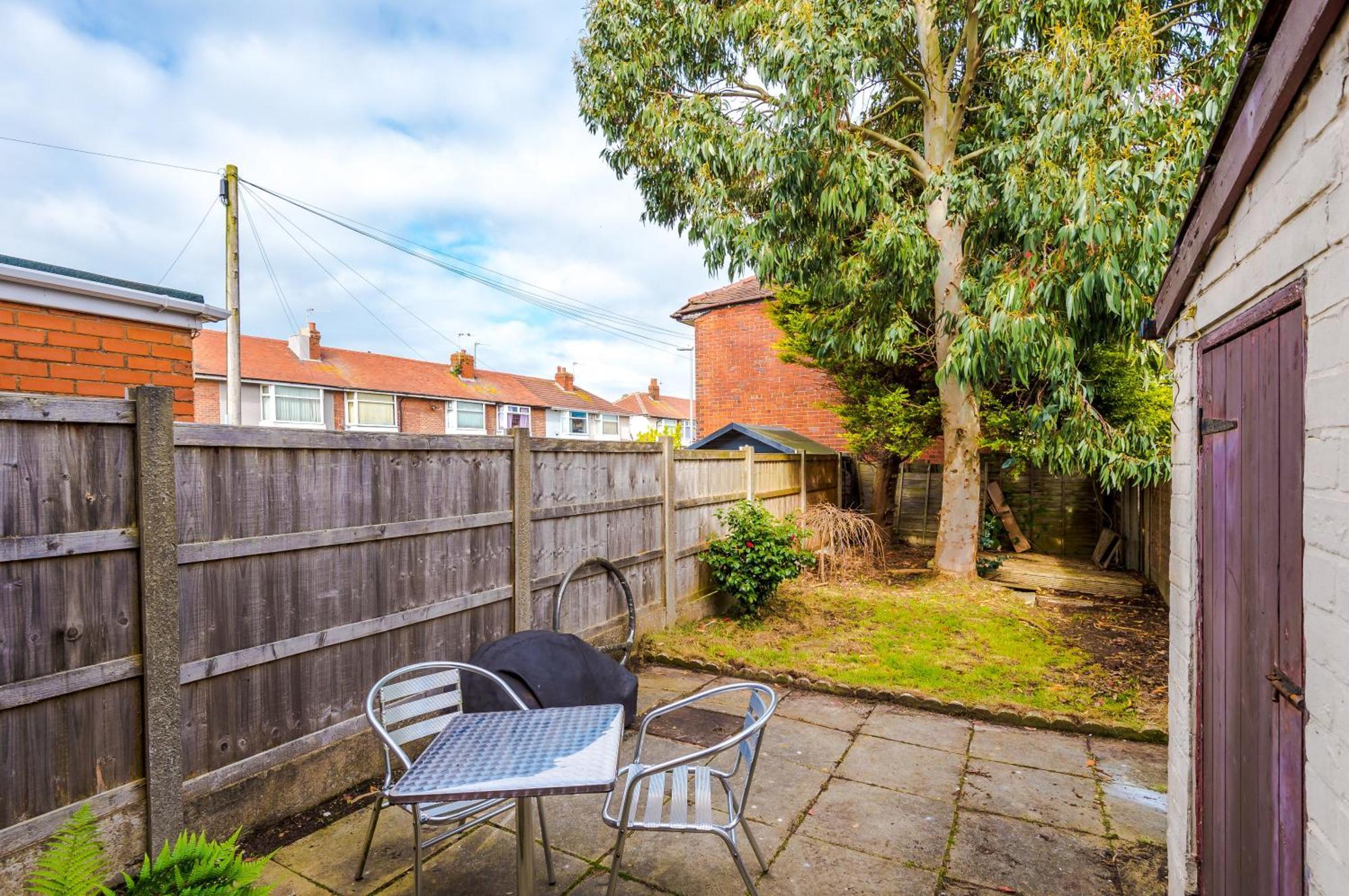 Cosy 2 Bedroom House-short Drive From Pleasure Holiday home Blackpool